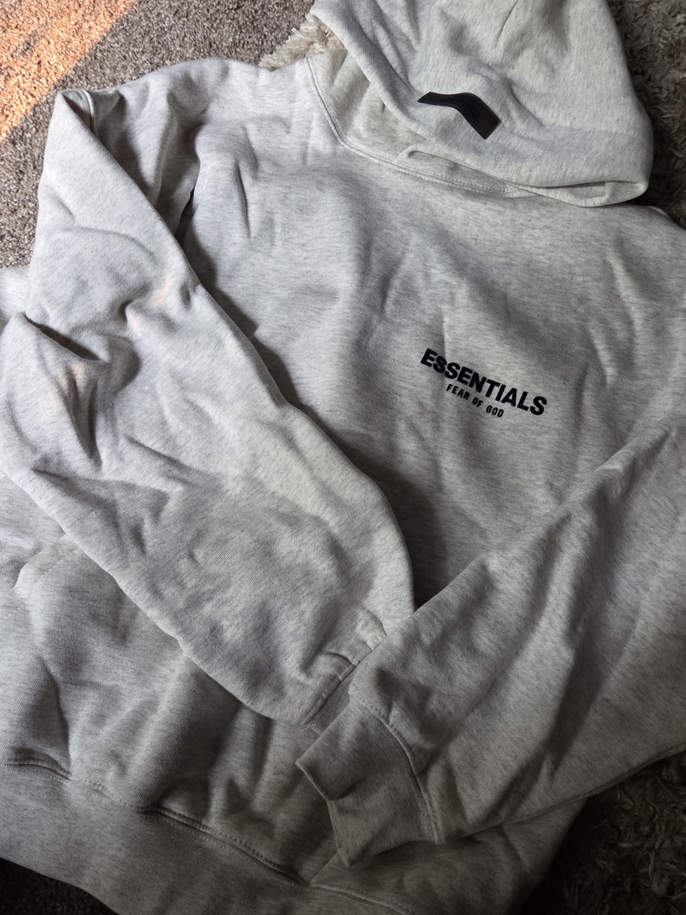 Fear of God ESSENTIALS Oversized Pullover Hoodie - Picture 3 of 5